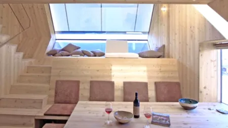 GALERIE FOTO. Cum arată casa denumită 