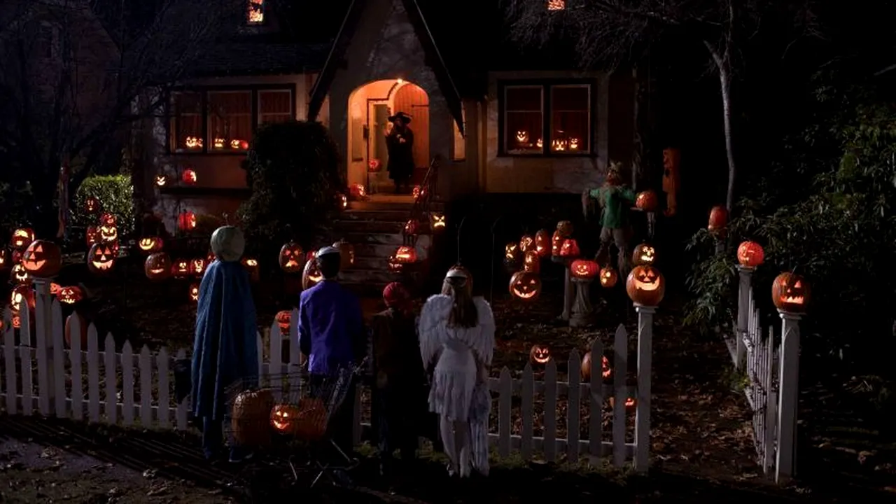 Este aceasta VRĂJITOAREA DE HALLOWEEN? Ce se întâmplă dacă te duci cu 
