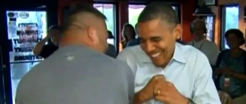 VIDEO: Ce a pățit Barack Obama într-o pizzerie din Florida