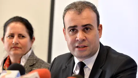 Vâlcov, despre schimbarea GUVERNELOR și REMANIERI: Semn de PROFESIONALISM