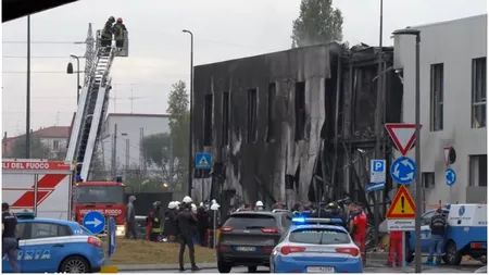 8 ȘTIRI DE LA ORA 8. Pilotul Paul Mitu, despre accidentul aviatic din Milano: „Apariția incendiului la bord, cu efect imediat, a dus la această nenorocire. Este scoasă din situație eroarea umană”