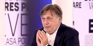 <span style='background-color: #dd3333; color: #fff; ' class='highlight text-uppercase'>ALEGERI 2024</span> Crin Antonescu: Destinul PNL-ului ar putea intra în capitolul final / Domnul CIUCĂ e un om cumsecade, dar anturajul îl strică