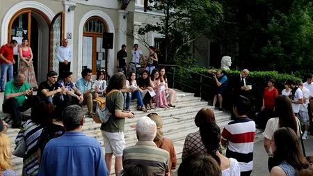 Portretul complet al românului la tinerețe