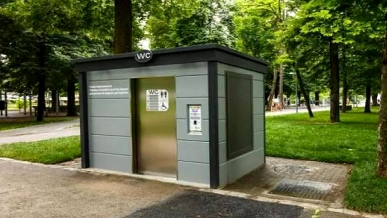 Premieră în Timișoara. Tutoriale online pentru folosirea toaletelor inteligente care au costat 90.000 de euro