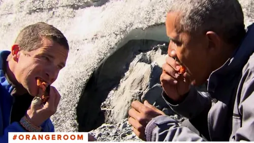 Barack Obama a luat masa alături de Bear Grylls. Realizatorul tv i-a pregătit președintelui SUA un „meniu special
