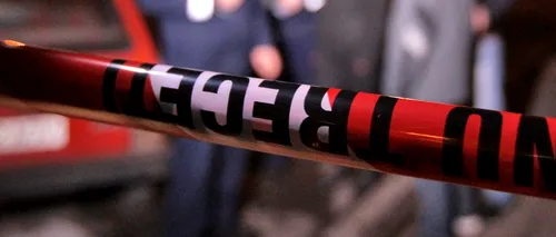 Crimă urmată de incendierea locului faptei în București. Trupul carbonizat al unui bărbat, găsit într-un apartament, după stingerea incendiului