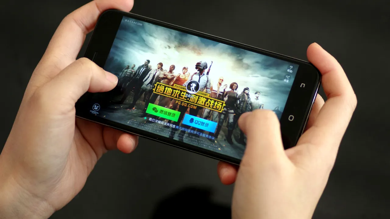 Inteligența Artificială schimbă FUNDAMENTAL lumea în care trăim. Ce trebuie să facă Democrațiile liberale pentru a câștiga bătălia cu Autoritarismul digital