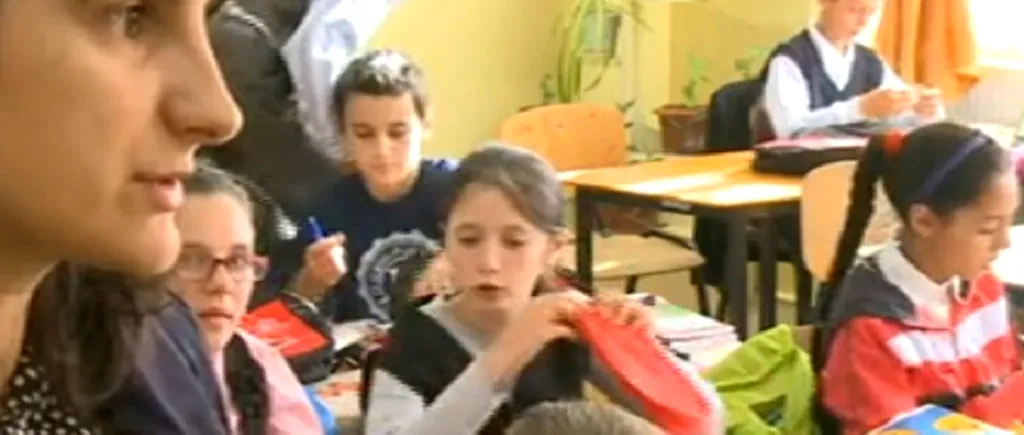 Surpriză pentru acești elevi din Bacău în prima zi de școală. Când au ajuns cu ghiozdanele acasă, unii părinți au luat foc: „Pentru ce au făcut asta?!