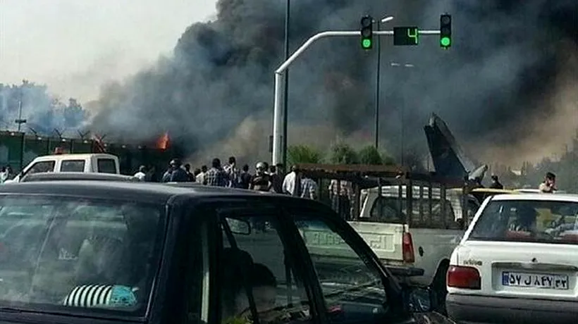 Un avion cu 48 de pasageri la bord s-a prăbușit în Iran UPDATE