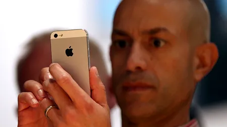 Samsung pregătește o LOVITURĂ PUTERNICĂ în războiul patentelor cu Apple