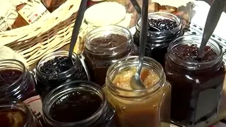 REGULI noi pentru producătorii de gemuri, jeleuri și marmelade. Ar trebui să avem borcane cu mai mult conținut de fruct și mai puțin zahăr
