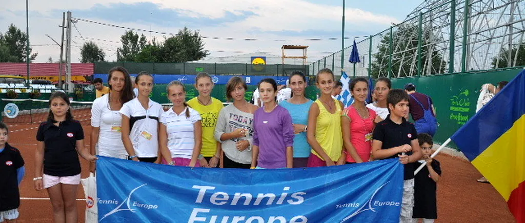 Partide de tenis demonstrative cu antrenorul federal Cătălina Cristea și transmisie live la turneul de tenis Argeș Cup