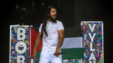 Autoritățile americane revocă VIZELE unor artiști pentru că au defăimat armata israeliană într-un concert