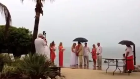 Un cuplu a avut parte, la propriu, de o cununie cu 