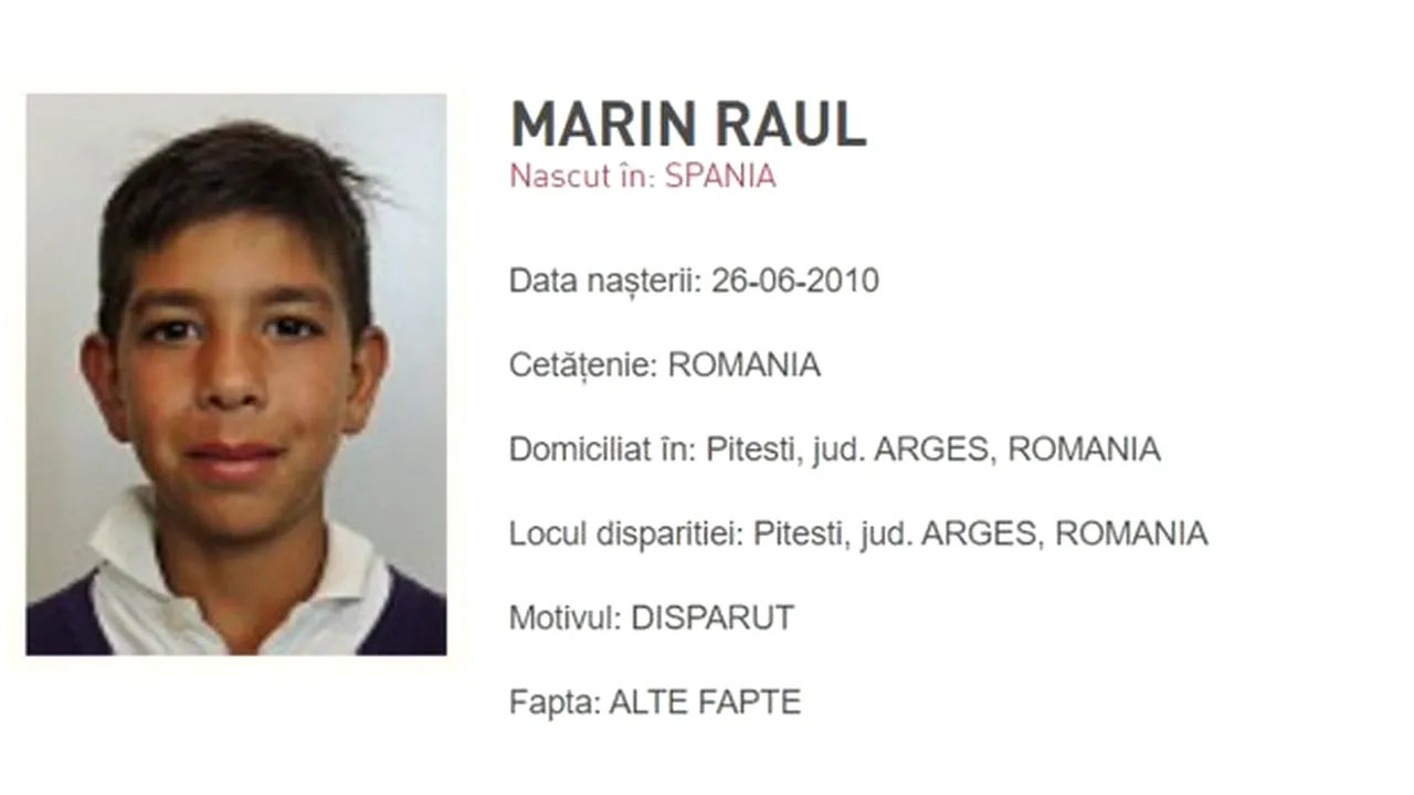 Un băiat din Pitești, în vârstă de 12 ani, a DISPĂRUT de 10 zile de acasă. Polițiștii fac apel la populație, pentru a putea fi găsit cât mai repede