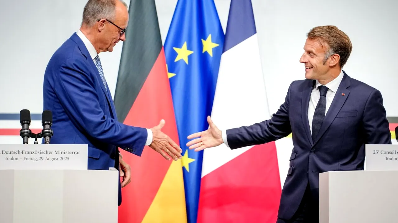 Macron condamnă atacurile Rusiei asupra Ucrainei /Există „DISTANȚĂ” între pozițiile președintelui Putin