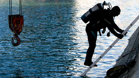 ISU a oprit temporar căutarea bărbatului căzut în Lacul Morii din București