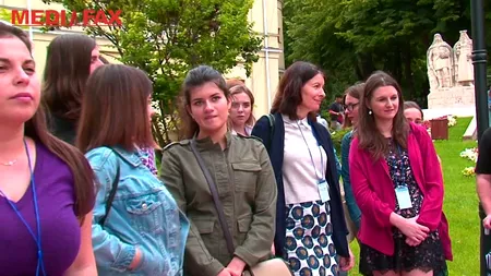 Studenți din Iași, pasionați de istorie, ghidează gratuit turiștii prin orașul celor șapte coline