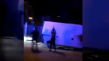 SCANDAL. Bătaie ca în filme lângă pușcăria Rahova. Polițiștii au deschis focul! VIDEO