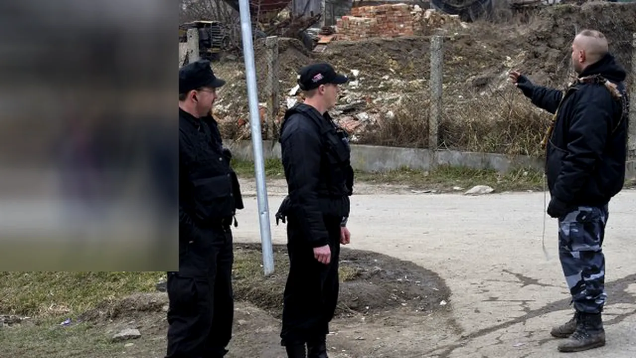 Europa este stupefiată, după apariția acestor imagini: RASIȘTII MAGHIARI, organizați în patrule, TERORIZEAZĂ UN SAT DE ȚIGANI