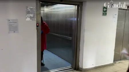 Medicii au finalizat necropsia femeii care a murit în liftul blocat al Spitalului din Slatina. MOTIVUL decesului, elucidat