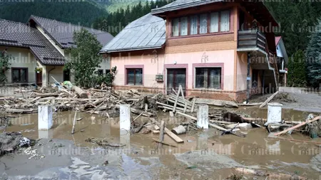 Arafat anunță că 120 de persoane au fost salvate din calea apelor cu 5 elicoptere