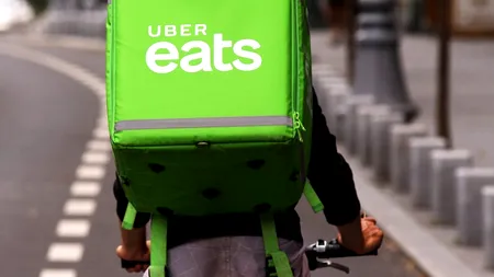 DECIZIE. Uber Eats se retrage din România. Până când va mai fi disponibil serviciul