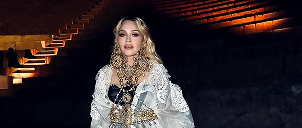 Madonna își sărbătorește ANIVERSAREA de 66 de ani la Pompei / Artista sprijină FINANCIAR un proiect promovat de parcul arheologic