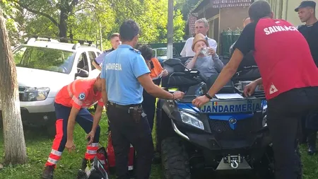 Salvatorii au căutat, zeci de minute, în iarbă de un metru, un bătrân de 86 de ani dispărut - FOTO