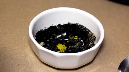 Truc de milioane! Amestecă miere de albine cu ulei de măsline și cafea. Rezultatul e bulversant