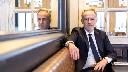 Emmanuel Grégoire conduce cursa pentru Primăria Parisului