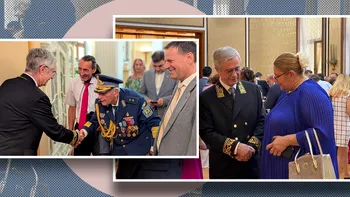 Diana Șoșoacă și generalul (r) acuzat de TRĂDARE, Radu Theodoru, o nouă vizită la Ambasada RUSIEI de la București
