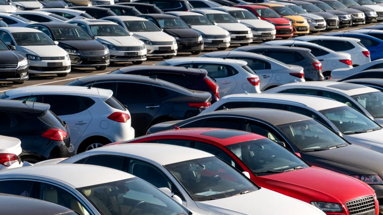 Cea mai vândută mașină chinezească în România. Ce preț are și de ce este atât de căutată