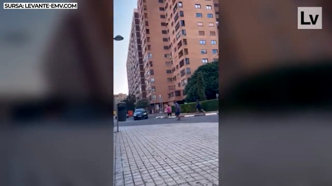 FOTO-VIDEO - O femeie a ajuns la spital, după ce ginerele ei a spulberat-o cu mașina / Individul a vrut să se răzbune pentru că femeia a refuzat să mintă pentru a-l acoperi