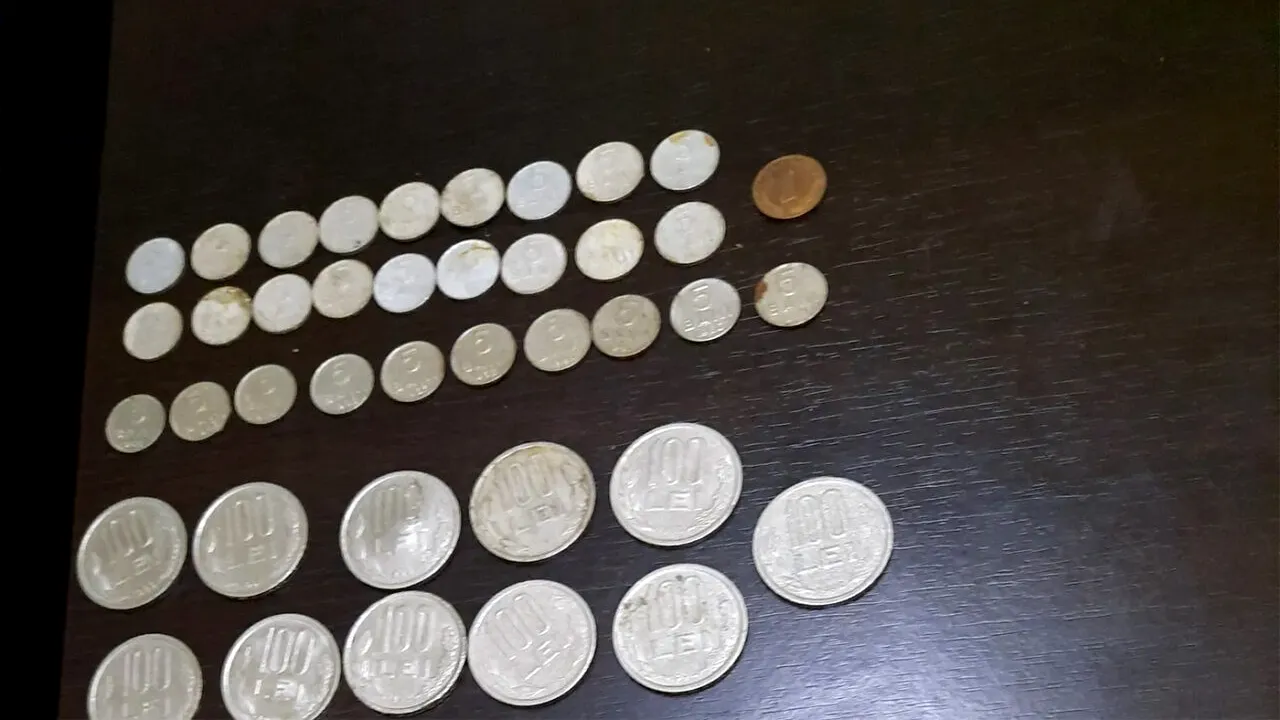 Dispar din circulație aceste două monede. Peste 2.000.000 de români sunt afectați