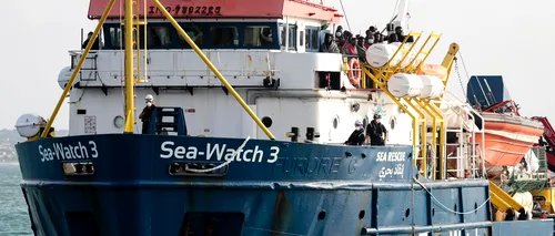 Aproape 100 de migranți, salvați din apele Mediteranei de ONG-ul Sea-Watch