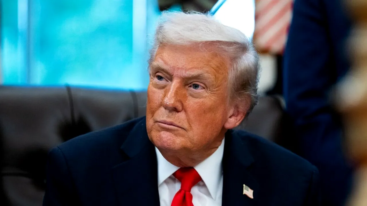 Trump ordonă blocada totală împotriva petrolierelor care intră și ies din Venezuela