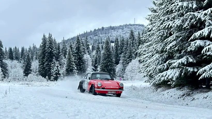 Campionii europeni la raliuri s-au dat cu viteze amețitoare cu mașina de CURSE prin zăpadă!