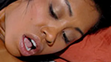 „Mi-a pus ceva în pahar și a făcut SEX cu mine INCONȘTIENTĂ