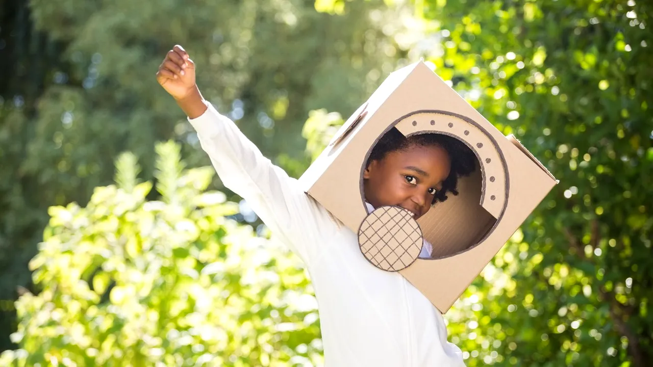 Un nou opțional, introdus la școala primară din anul 2022-2023. Elevii vor putea învăța de ce există zile și nopți, ce fac roboții spațiali și rachetele și la ce folosește costumul de astronaut