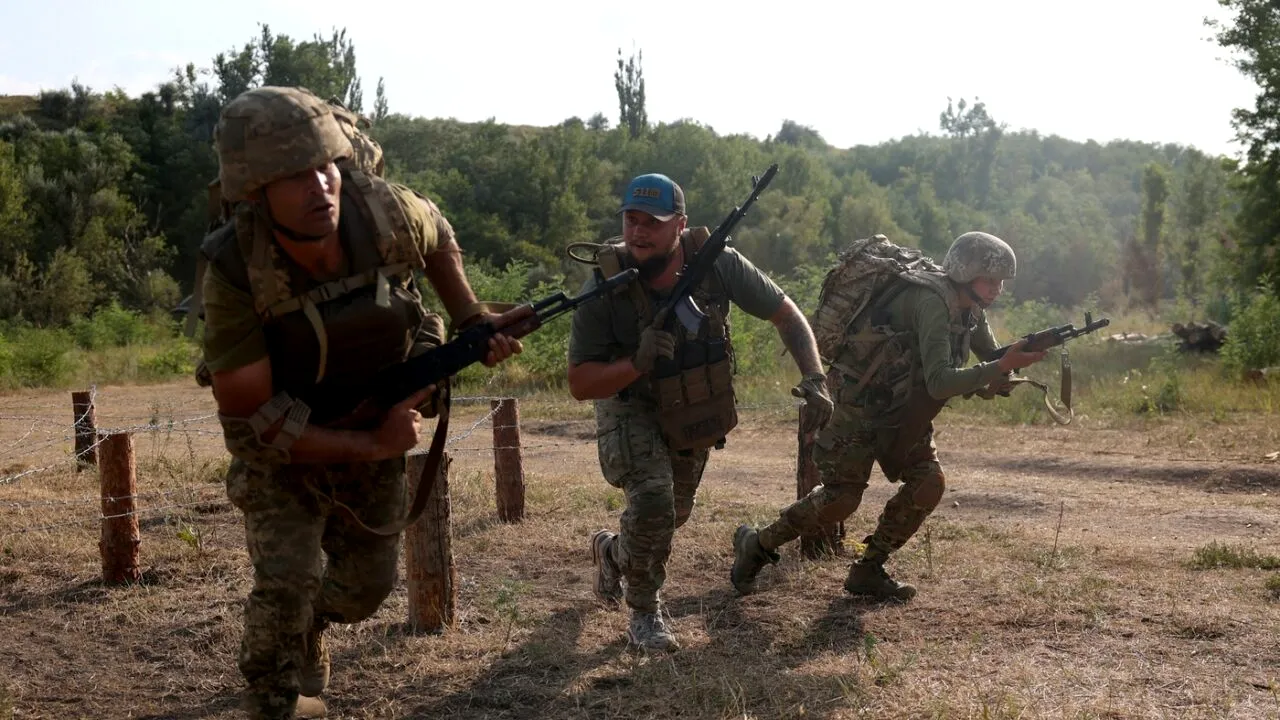 RĂZBOI în Ucraina, ziua 980. Zelenski pregătește mobilizarea a 160.000 de noi soldați