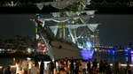 TRAGEDIE la New York. Două persoane au murit, după ce velierul Cuauhtémoc al Marinei mexicane s-a lovit de podul Brooklyn