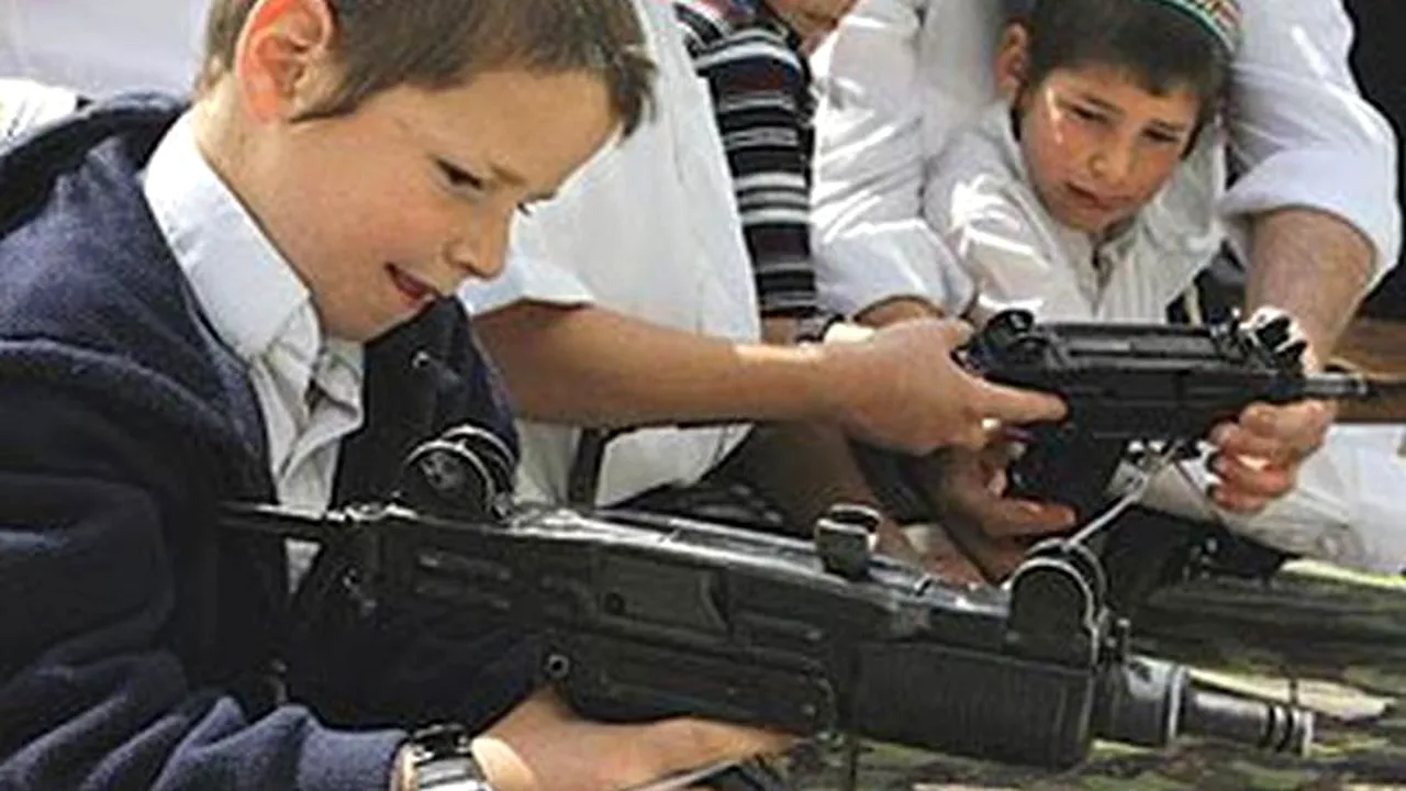 Țara în care oamenii sunt nevoiți să își cumpere arme pentru a se proteja