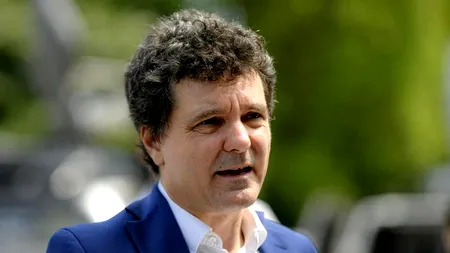 Nicușor Dan, replică pentru Gabriela Firea: „Autobuzele școlare, o măsură populistă a ex-primarului”