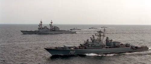 Rusia transformă Marea Neagră în poligon. Putin a ordonat un exercițiu militar cu 10.000 de militari și 40 de nave de război!