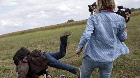 GESTUL ȘOCANT al unei jurnaliste din Ungaria, în mijlocul imigranților. „Contractul ei de muncă a fost reziliat imediat!