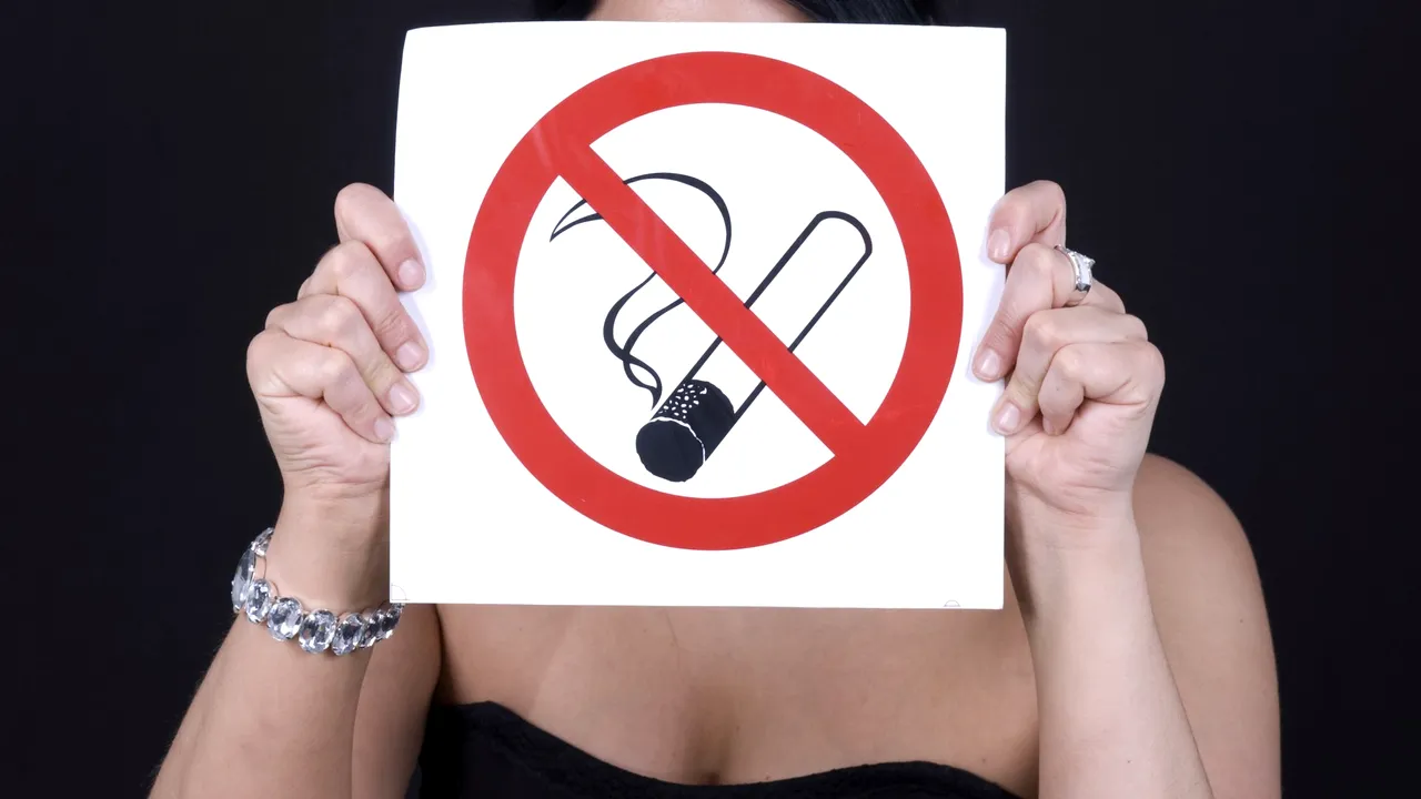 Gata cu FUMATUL? Doar cei peste 100 DE ANI să își mai poată cumpăra ȚIGĂRI