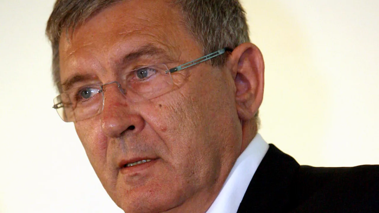 Jurnalistul Cornel Nistorescu va avea o emisiune la TVR