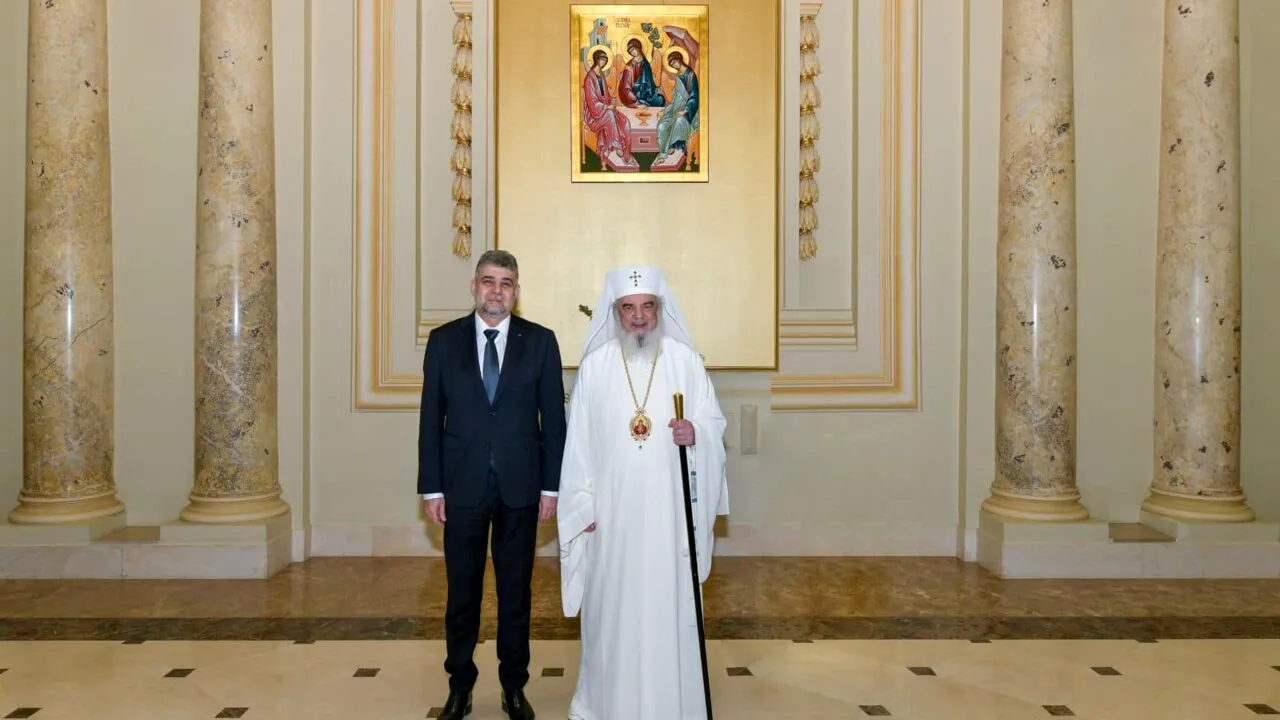 Marcel Ciolacu, întâlnire cu Patriarhul Daniel / „Un prilej deosebit de a reafirma importanța consolidării parteneriatului cu Biserica”