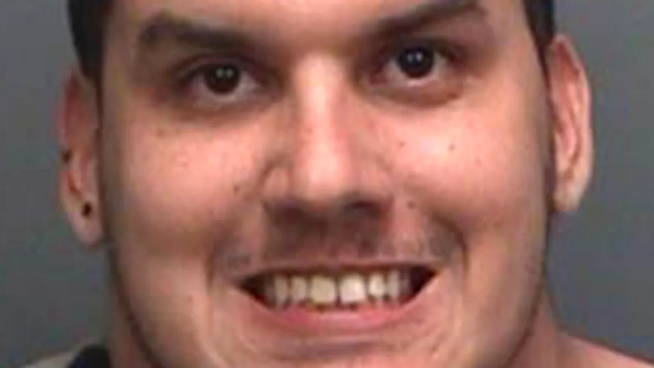 Ce a făcut acest american în ajunul Anului Nou, după ce mama sa l-a rugat să mute câteva cutii în podul casei